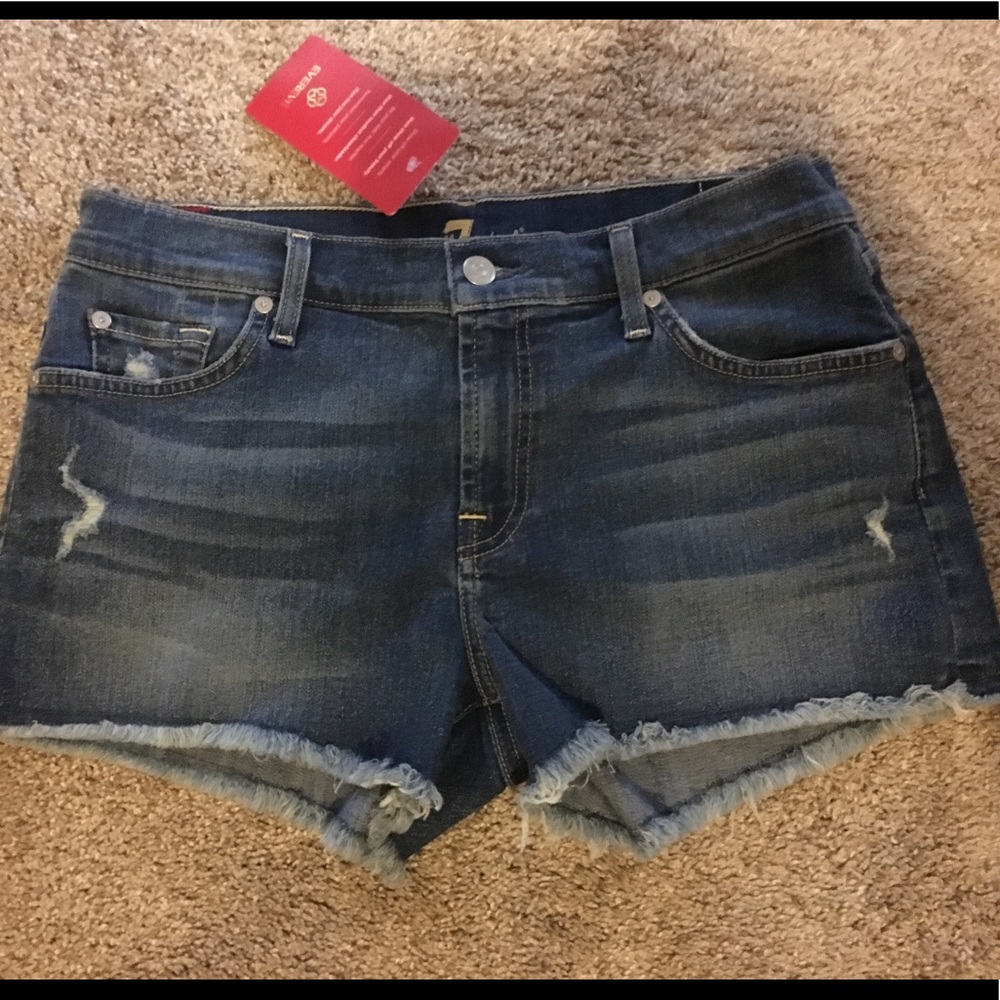 7 For All Mankind Shorts- size 28